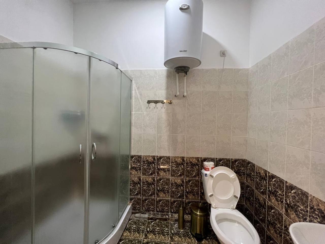 Orom Hotel Fergana Ngoại thất bức ảnh